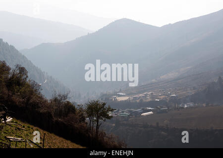 Campagna vicino Rukubji, Wangdue Phodrang, Western Bhutan - Asia Foto Stock