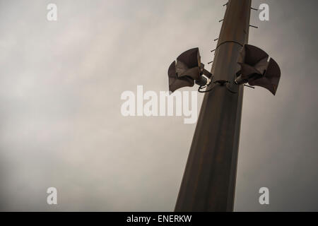 Per esterno per la comunicazione al pubblico e di altoparlanti a colonna Foto Stock