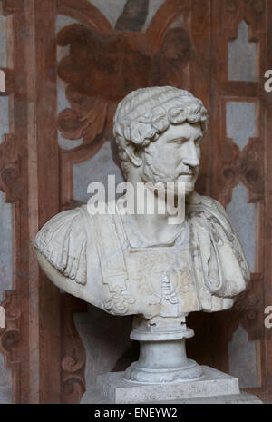 Adriano (76-138AD). Imperatore romano da 117-138. Nervan-Antonine dinastia. Busto. Museo Nazionale Romano. Palazzo Altemps. Roma. Foto Stock