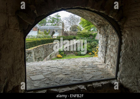 Walmer Castle trattare fossato Patrimonio inglese Kent REGNO UNITO Foto Stock