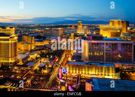 Una veduta aerea di Las Vegas Strip di notte Foto Stock