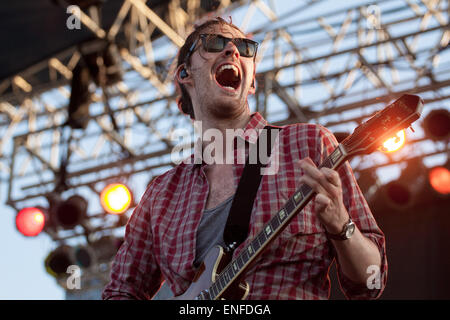 Memphis, Tennessee, Stati Uniti d'America. Il 3 maggio, 2015. Hozier effettua in Beale Street Music Festival di Memphis, TN. © Raffe Lazarian/ZUMA filo/ZUMAPRESS.com/Alamy Live News Foto Stock