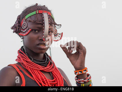 Tribù Dassanech Younf Donna, Lago Turkana, Loiyangalani, Kenya Foto Stock