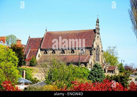 Vista della Cattedrale di Nostra Signora Aiuto dei Cristiani e di San Pietro di Alcantara, Shrewsbury, Shropshire, Inghilterra, Regno Unito. Foto Stock