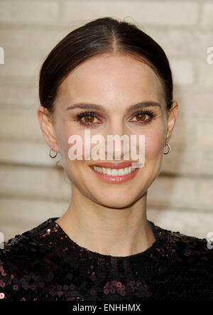 Beverly Hills, la California. Il 5 maggio, 2015. Natalie Portman arriva presso la UCLA Younes & Soraya Nazarian Centro per gli studi di Israele 5° Gala annuale tenutasi a Wallis Annenberg Centro per le Arti dello spettacolo il 5 maggio 2015 a Beverly Hills, la California./picture alliance Credit: dpa/Alamy Live News Foto Stock