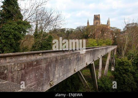 Il Kingsgate passerella che conduce alla Cattedrale di Durham Durham Regno Unito Foto Stock