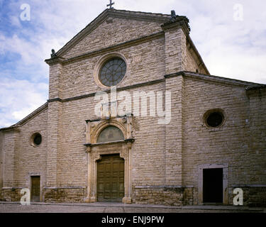 Abbazia di Farfa. La facciata. Foto Stock