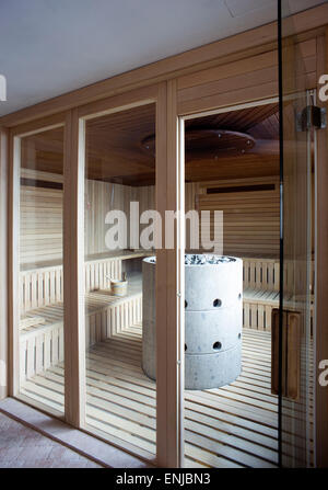 Stile Nordic sauna in legno Foto Stock