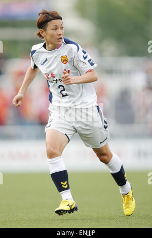 Ajinomoto campo Nishigaoka, Tokyo, Giappone. Il 6 maggio, 2015. Yukari Kinga (INAC), 6 maggio 2015 - Calcio /Soccer : Plenus Nadeshiko League 2015 tra NTV Beleza 2-1 INAC KOBE LEONESSA a Ajinomoto campo Nishigaoka, Tokyo, Giappone. © Yusuke Nakanishi AFLO/sport/Alamy Live News Foto Stock