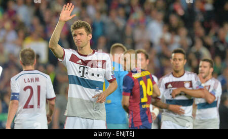 Camp Nou, Barcellona, Spagna. 06 Maggio, 2015. Monaco di Baviera Thomas Mueller reagisce durante la UEFA Champions League semi-finale prima gamba partita di calcio tra FC Barcelona e FC Bayern Monaco di Baviera al Camp Nou, Barcellona, Spagna, 06 maggio 2015. Foto: Peter Kneffel/dpa/Alamy Live News Foto Stock