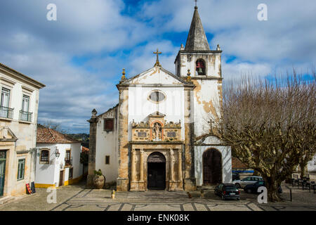 Piccola chiesa, Obidos, Estremadura, Portogallo, Europa Foto Stock