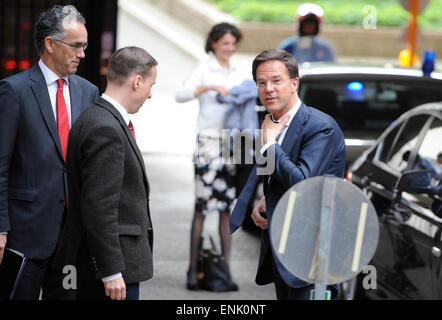 Bruxelles, BXL, Belgio. Il 7 maggio, 2015. Il Primo Ministro olandese Mark Rutte arriva per la riunione a livello europeo la sede del Consiglio a Bruxelles, in Belgio il 07.05.2015 da Wiktor Dabkowski Credito: Wiktor Dabkowski/ZUMA filo/Alamy Live News Foto Stock