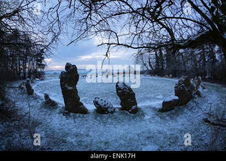 Gli uomini del re nella neve il Rollright Stones, vicino a Chipping Norton, Cotswolds, Oxfordshire, England, Regno Unito, Europa Foto Stock