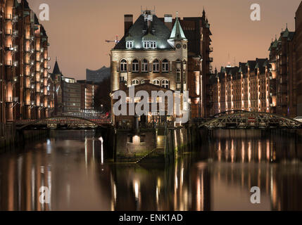 Quartiere Speicherstadt, Hafencity di Amburgo, Germania, Europa Foto Stock