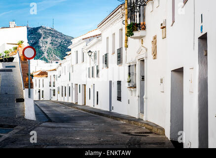 Pittoresca strada di Mijas Foto Stock