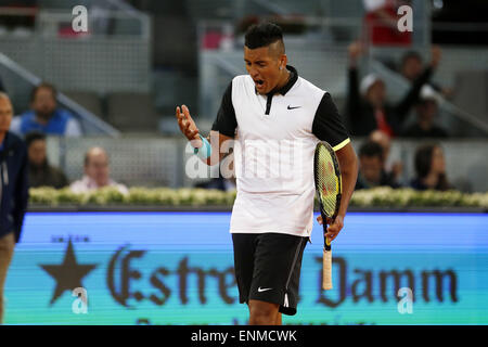 Nick Kyrgios (AUS), 6 maggio 2015 - Tennis : Nick Kyrgios dell Australia durante singls secondo round match contro Roger Federer su ATP World Tour Masters 1000 Mutua Madrid Open torneo di tennis presso la Caja Magica a Madrid, Spagna, 6 maggio 2015. (Foto di Mutsu Kawamori/AFLO) Foto Stock