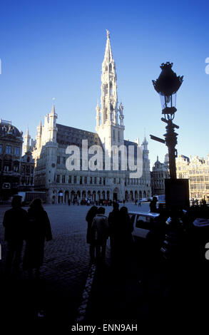 BEL, Belgio, Bruxelles, il Grand Place, il gotico Palazzo del Municipio. BEL, Belgien, Bruessel, Grand Place, das gotische Rathaus. Foto Stock