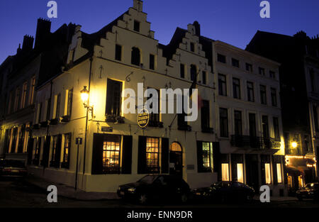 BEL, il Belgio, Bruxelles, Inn a La Place du Petit Sablon. BEL, Belgien, Bruessel, Gasthaus am Place du Petit Sablon. Foto Stock