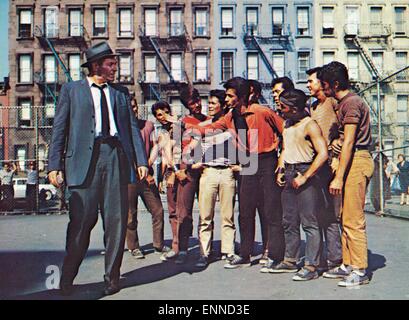 West Side Story, USA 1961, Regie: Jerome Robbins, Robert Wise, Darsteller: George Chakiris, Jose de Vega, Simon Oakland, Robert Foto Stock