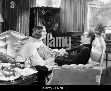 Grand Hotel, USA 1932, aka: Menschen im Hotel, Regie: Edmund Goulding, Darsteller: Greta Garbo, John Barrymore Foto Stock