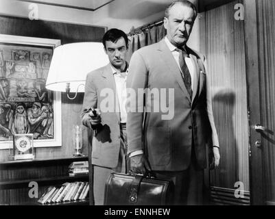 Il Cairo, aka: Kairo - Null Uhr, USA 1963, Regie: Wolf Rilla, Darsteller: George Sanders, Richard Johnson Foto Stock