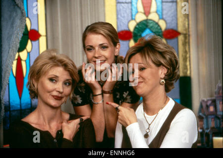 Sabrina la Strega Teeneage, Serie TV, USA 1996 - 2003, aka: Sabrina - totale verhext, Darsteller: Melissa Joan Hart, Caroline Rodano Foto Stock
