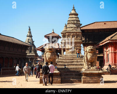 Storico templi indù nella famosa Durbar Square di Bhaktapur, Nepal Foto Stock