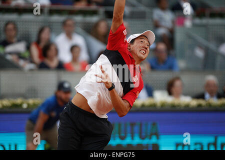 Madrid, Spagna. 09 Maggio, 2015. Kei Nishikori in azione contro Andy Murray nel semi-finale del Madrid Open tennis. Credito: Azione Sport Plus/Alamy Live News Foto Stock