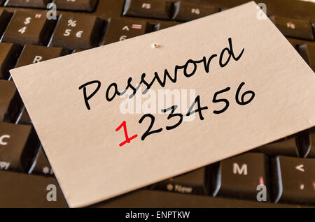 Password semplice concetto sulla tastiera nera Foto Stock