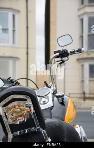 La Montagna Nera Harley Davidson Owners Club trek a Aberystwyth, Ceredigion, West Wales per mostrare le loro biciclette. Sulla loro tr Foto Stock