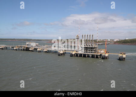 Il Sud gancio terminale GNL in Milford Haven, Pembrokeshire, Galles. Foto Stock