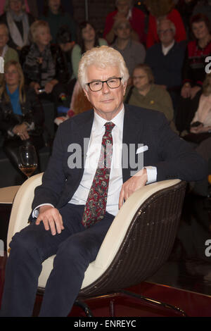 Il tedesco ZDF TV talkshow Markus Lanz a Fernsehmacher-Studio dotate: Ken Follett dove: Amburgo, Germania Quando: 05 Nov 2014 Foto Stock