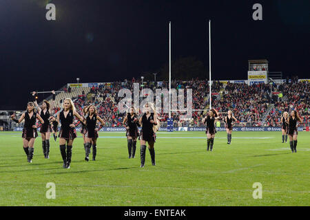 Christchurch, Nuova Zelanda. 8 Maggio, 2015. Christchurch, Nuova Zelanda - 8 Maggio 2015 - Crusader maidens precedendo la Investec Super partita di rugby tra i crociati e i Rossi presso AMI Stadium il 8 maggio 2015 a Christchurch, Nuova Zelanda. © dpa/Alamy Live News Foto Stock