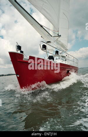 AJAX NEWS FOTO - 1996 - AERO RIG - olandese costruito TRINTELLA 59 'Mona Lisa' PROVI NUOVI CARBOPSPARS AERORIG in una fresca brezza SOLENT. Foto:JONATHAN EASTLAND/AJAX REF:3577 18 5A Foto Stock