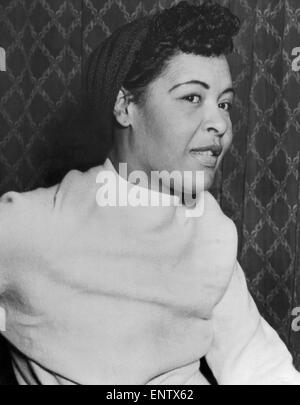 Ritratto di American jazz cantante e cantautore Billie Holiday raffigurato a Londra. Febbraio 1954. Foto Stock