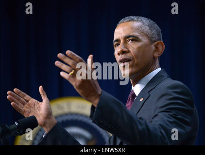 Washington DC, Stati Uniti d'America. 11 Maggio, 2015. Stati Uniti Il presidente Barack Obama parla a un evento con imprenditori provenienti da tutti gli Stati Uniti e in tutto il mondo come il South Court Auditorium del Eisenhower Executive Office Building sulla Casa Bianca complesso in Washington, DC, Stati Uniti, il 11 maggio 2015. Credito: Xinhua/Alamy Live News Foto Stock