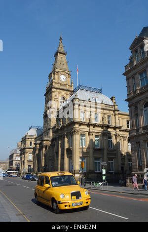 Edifici comunali su Dale Street ( A57 ) in Liverpool City Centre. Foto Stock