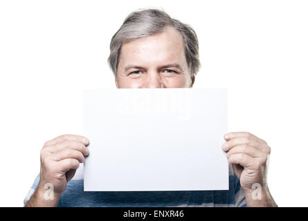 Uomo maturo tenendo un vuoto isolato tramite Affissioni Foto Stock