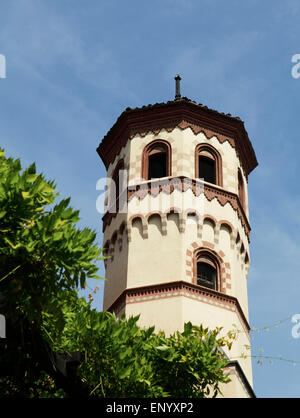 La torre di un ricreato il castello medievale di Torino Foto Stock