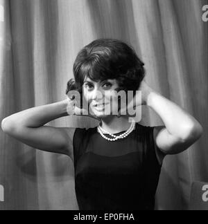 Deutsche Schlagersängerin Margot Eskens, ca. 1958. Cantante tedesca Margot Eskens, ca. 1958. Foto Stock