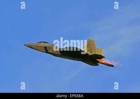 F-22 Raptor Jet Stealth Fighter battenti a 2015 piani di fama Air Show Foto Stock