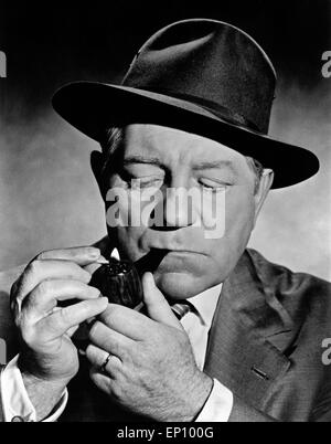 Maigret tendono piege ONU; Frankreich 1958, Regie: Jean Delannoy, Darsteller: Jean Gabin Foto Stock