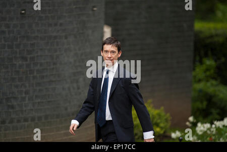 Rory Stewart, parlamentare Sotto Segretario di Stato, arriva a Downing Street. Foto Stock