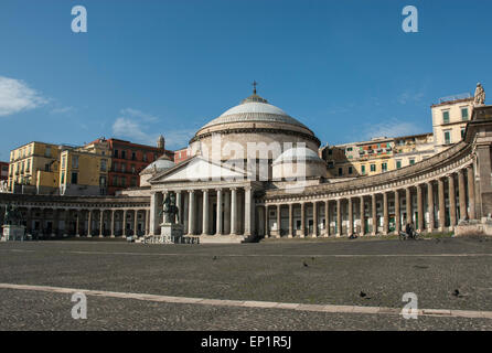 Basilica di San Francesco di Paola in Napoli Italia Foto Stock