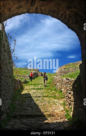 Il gateway principale del castello di Mirina town, Lemnos (Limnos) isola, Egeo Settentrionale, Grecia Foto Stock