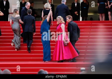 13 maggio 2015 - Cannes, Ca, Francia - (L-R) Emmanuelle Bercot, Catherine Deneuve, Benoit Magimel.apertura notturna e premiere 'permanente' alti.Cannes Film Festival 2015.Cannes, Francia.Maggio 13, 2015. (Credito Immagine: © Roger Harvey/Globe foto/ZUMA filo) Foto Stock