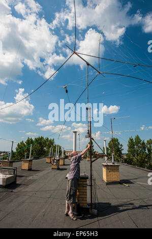 Amateur Radio antenne sul tetto in Grajewo, NE LA POLONIA. Foto Stock