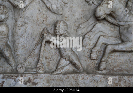 Sarcofago con il viaggio del defunto attraverso la vita ultraterrena. Il marmo. Primi 2° C. Annuncio. Roman. Museo Nazionale Romano. Foto Stock
