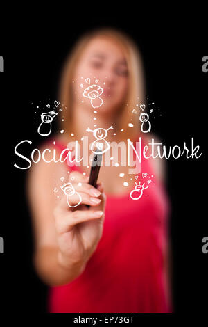 Donna draving social network tematico su whiteboard Foto Stock