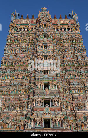 Gopuram al Sri Meenakshi Temple di Madurai Foto Stock